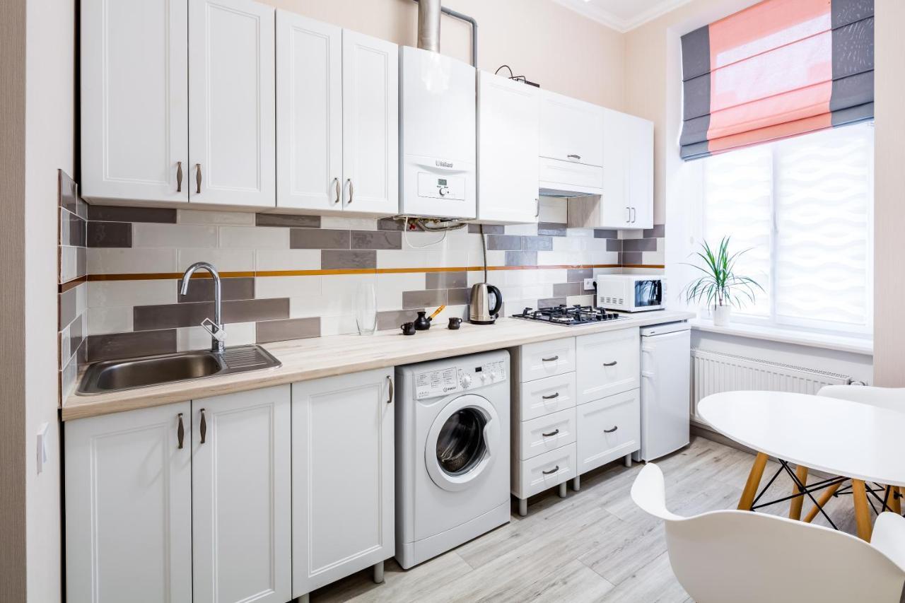 Old Town Cosy Apartment 利沃夫 外观 照片